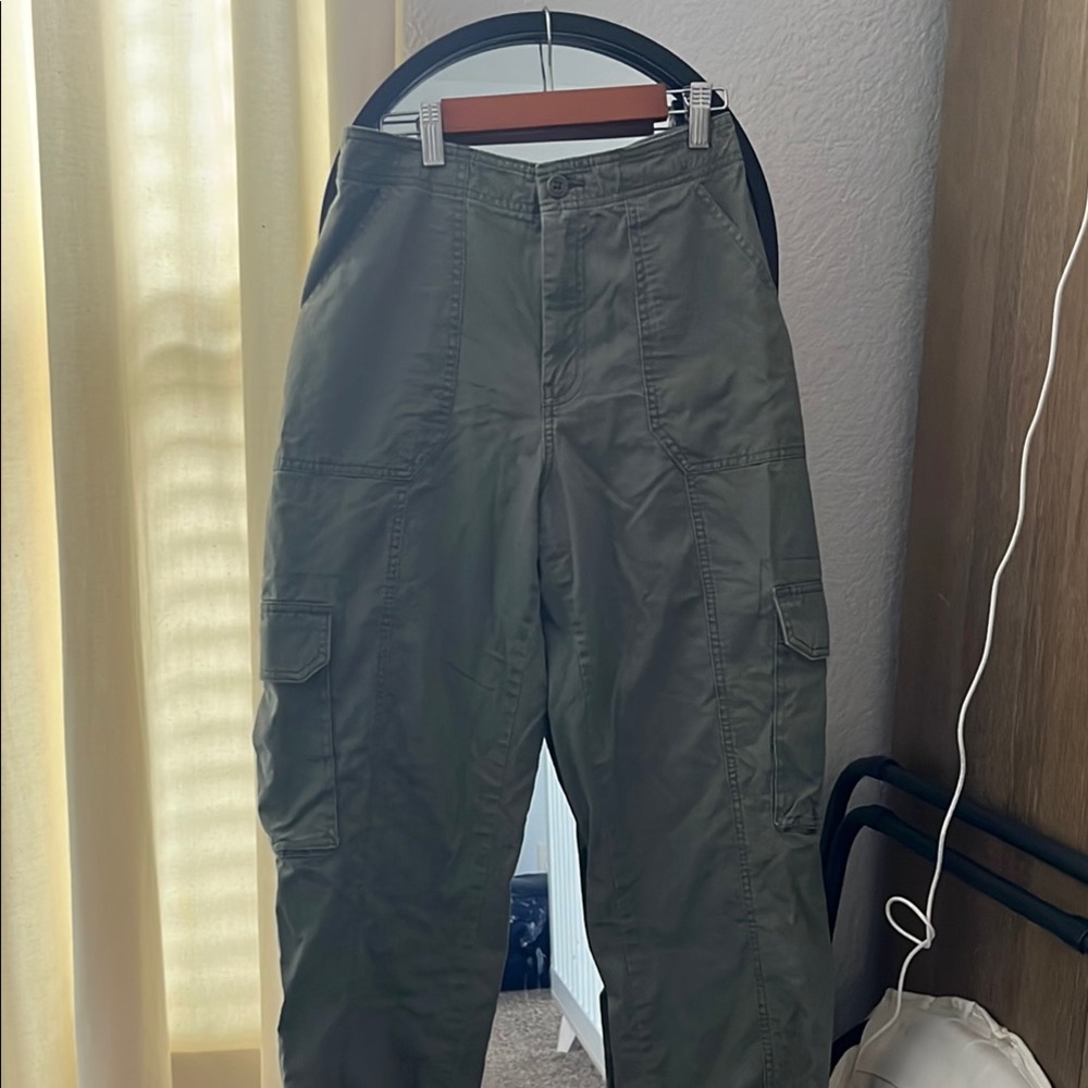 Abercrombie curve love high waisted cargo pants